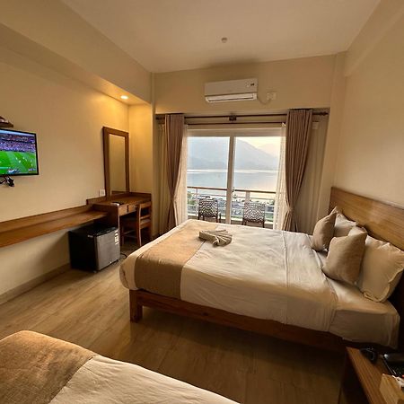 Urban Boutique Hotel Pokhara Kültér fotó