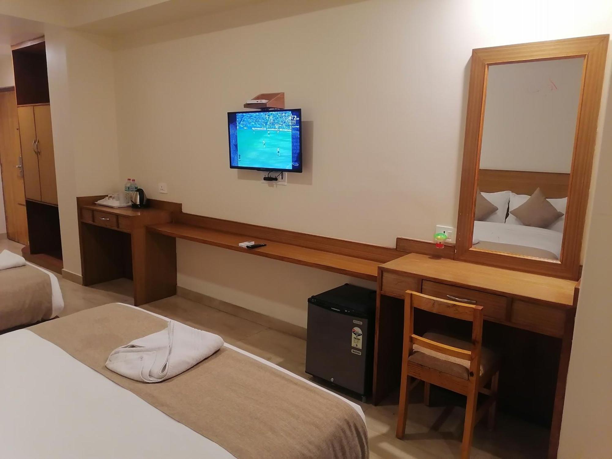 Urban Boutique Hotel Pokhara Kültér fotó